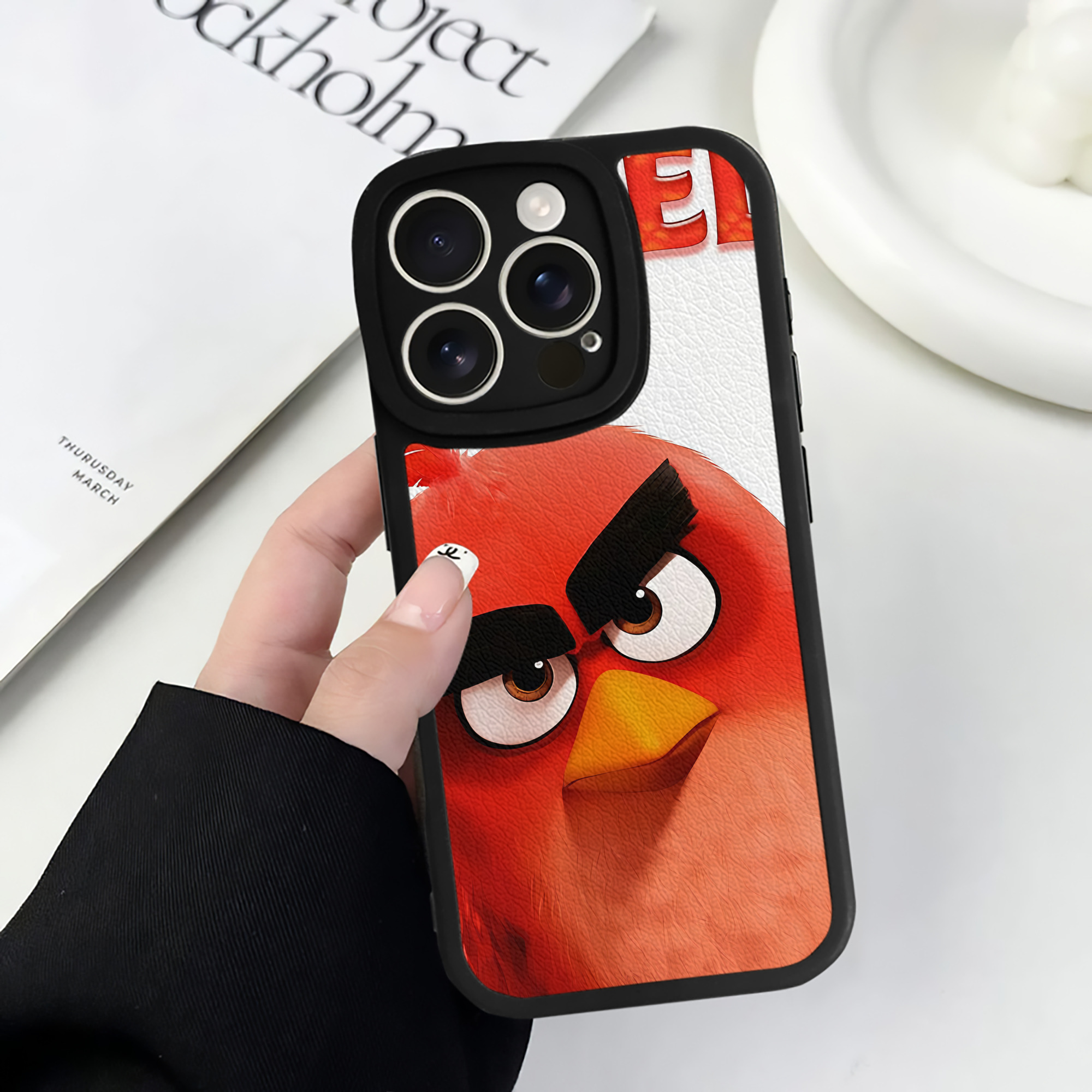 （画像用） Angry Birds アングリーバード 【iPhone 16シリーズ対応】シリコンスマホケース（レザー調） 材質：シリコン